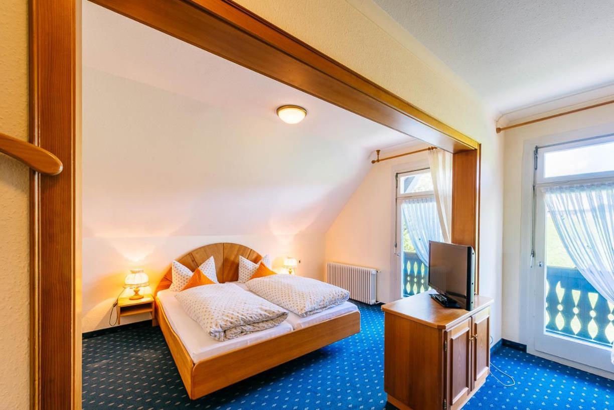 Waldhotel Fehrenbach Hinterzarten Exterior photo